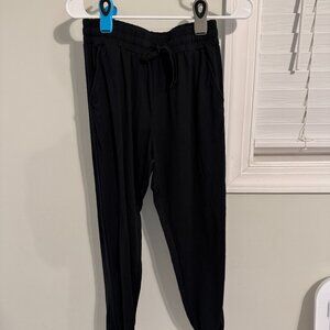 NWOT Ladies Joggers